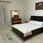 A & J Apartment